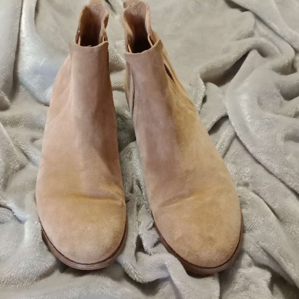 Urban Outfitters boots suede leather boho boots size 9M